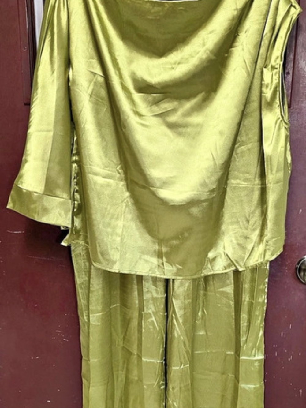 Green Polyester Wide-Leg Set - Picture 3 of 8
